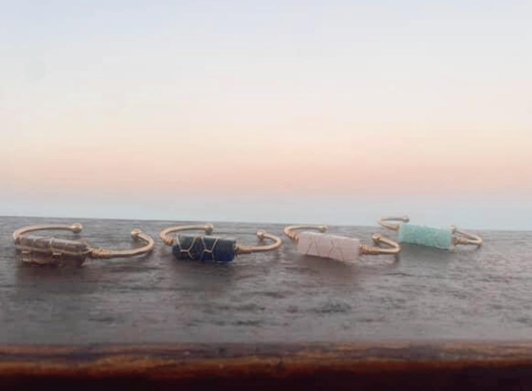 Crystal Cuff ✨ Smoky Quartz