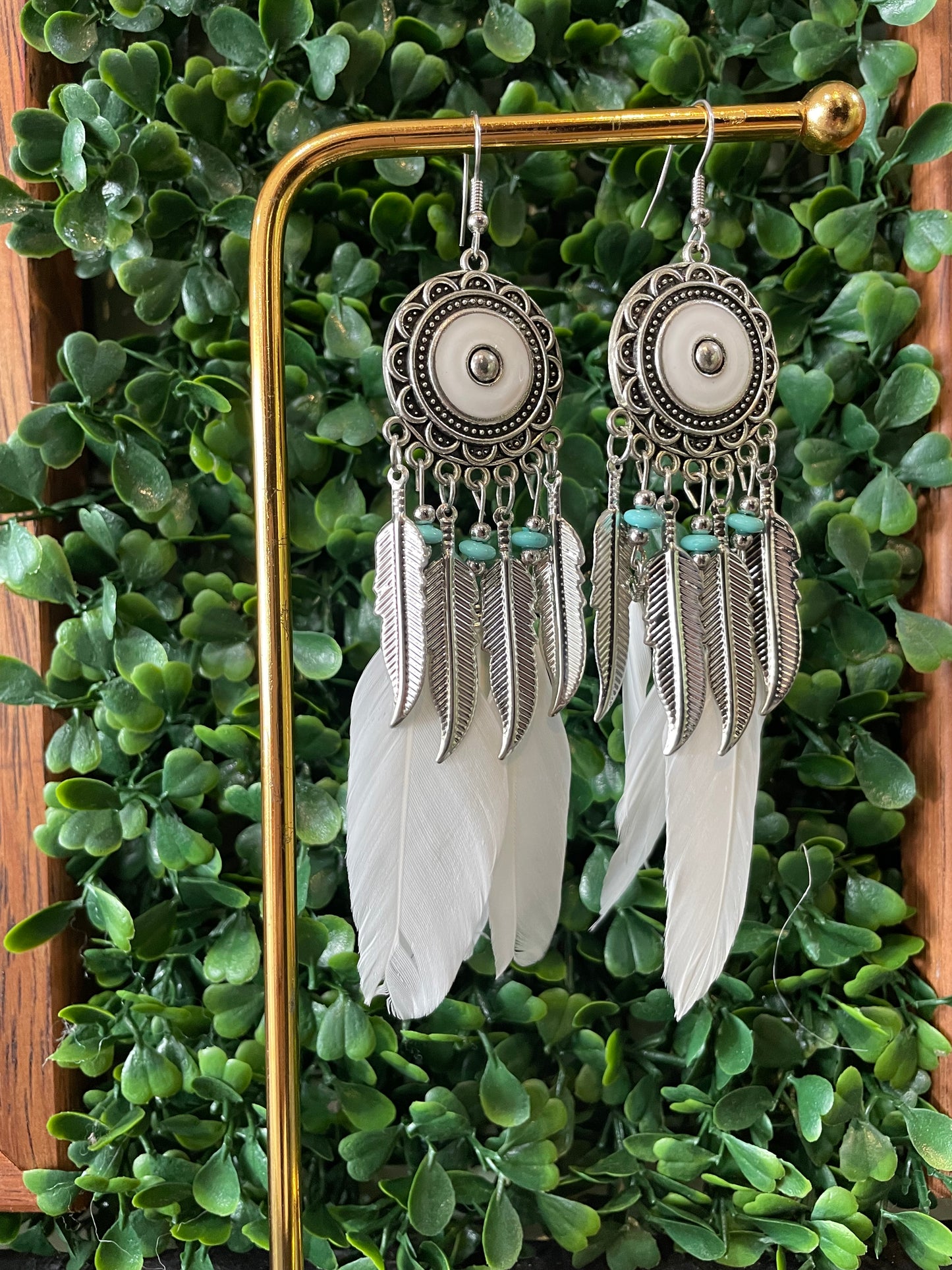 Bohemian Feather Earrings 🪶 Dove
