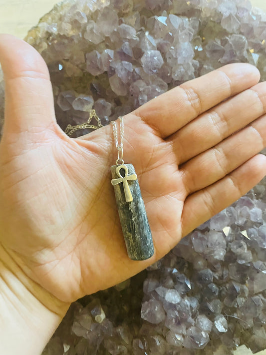 Crystal Necklace ✨ Blue Kyanite